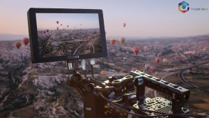 img data-src="realestatephotoediting.jpg" alt="an external camera screen is making a photo"